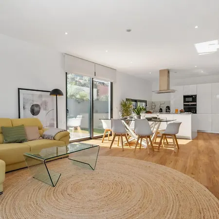 Villa Wiktoria, By Pausa Holiday Rentals 度假居