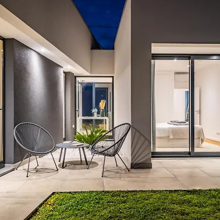 Villa Wiktoria, By Pausa Holiday Rentals * 里贝拉布拉瓦