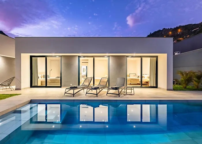 Villa Wiktoria, By Pausa Holiday Rentals *